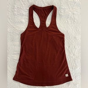 Vuori womens razorback workout tank top size s/m
